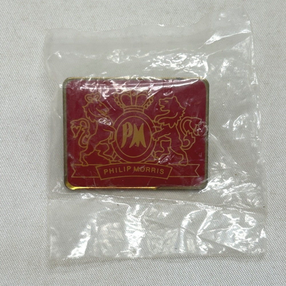 Vintage Philip Morris Red Gold Crest Logo Enamel Lapel Pin Tobacco Advertising‎